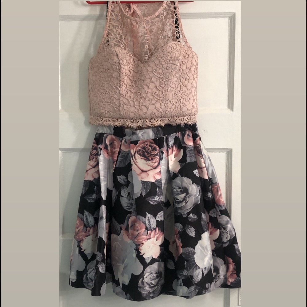 cute two piece dress💕